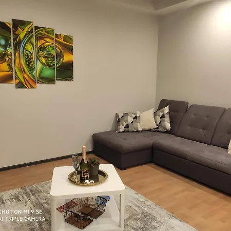 Modern Apartment; Free Fitness Club; Free Parking Daire